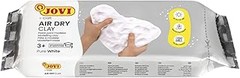 Guía para usar arcillas compactas en el cabello durante tus viajes