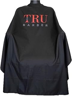Capas y delantales para barbería en casa